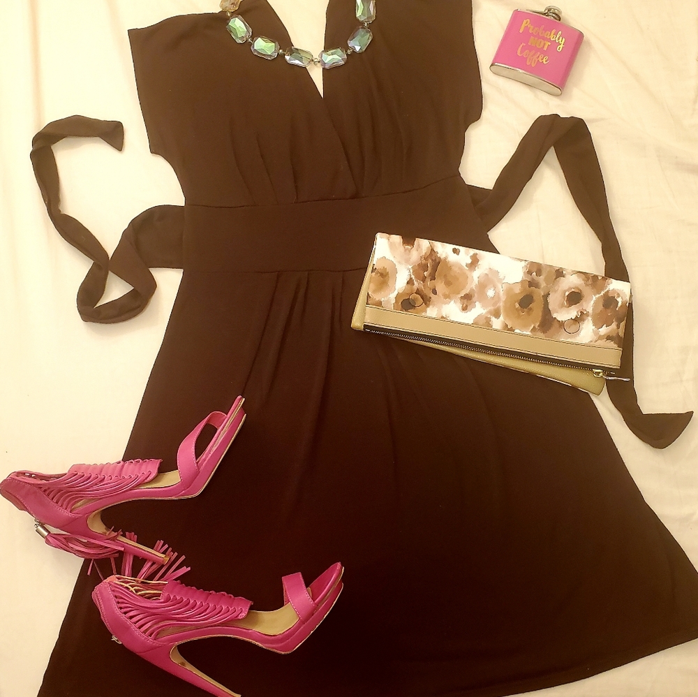 Brown cotton Deep V tie waist dress